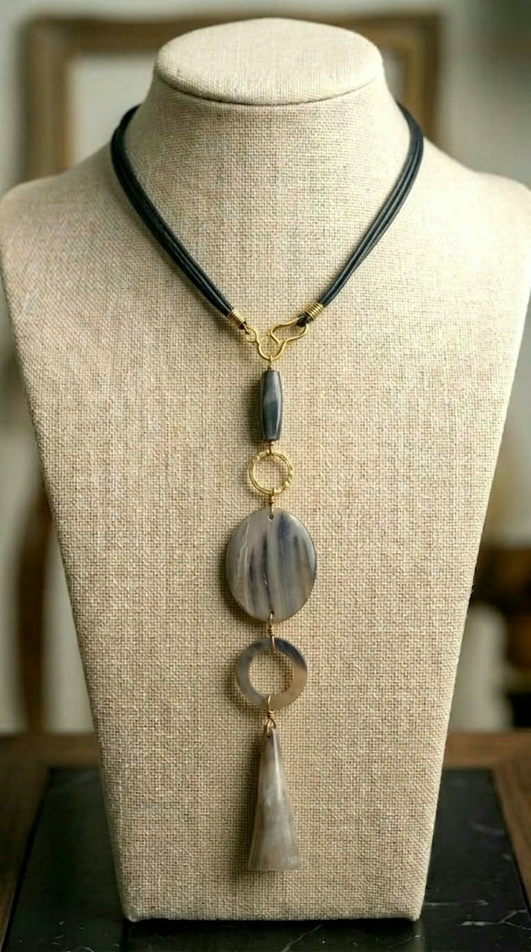 Utulivu Statement Necklace