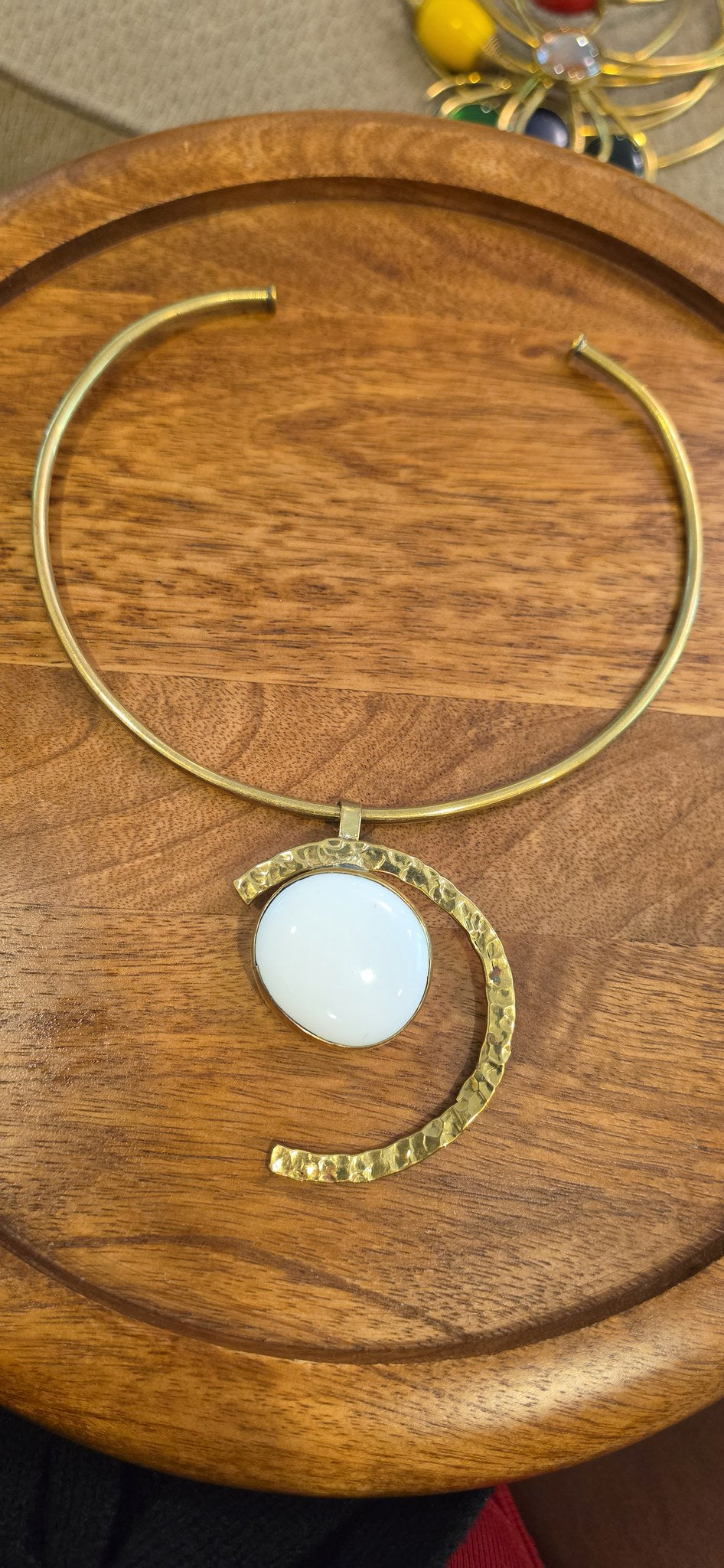 Nyeupe Choker Necklace