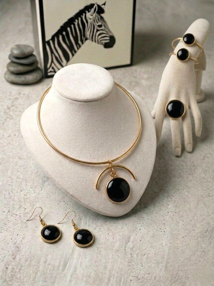 Duara Choker Necklace